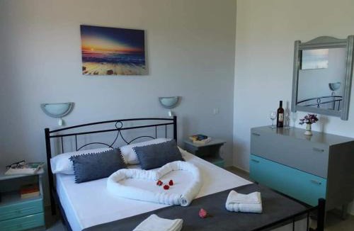 Mithimna Apartment | Orfeas Studios Molivos