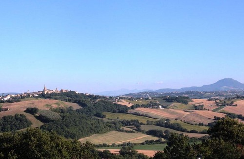 Corinaldo Villa | Original country house in the green heart of the Marche with swimming pool and garden!