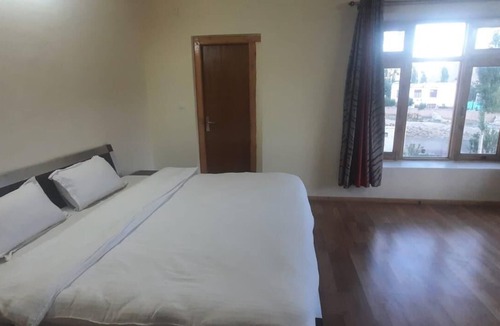 Leh Hotel | Orion Home