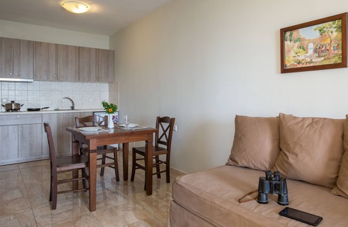 Zalongo Apartment | Orizontas Residences