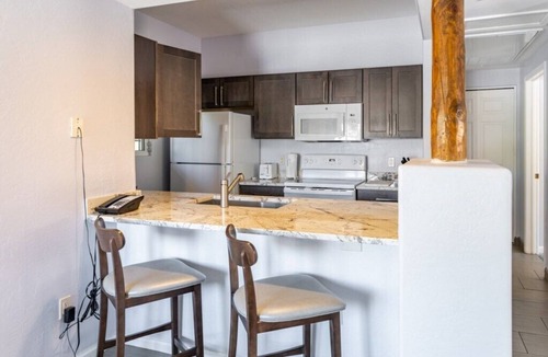 Worldmark Condo | Oro Valley | Couples Desert Stay | Pool + Hot Tub