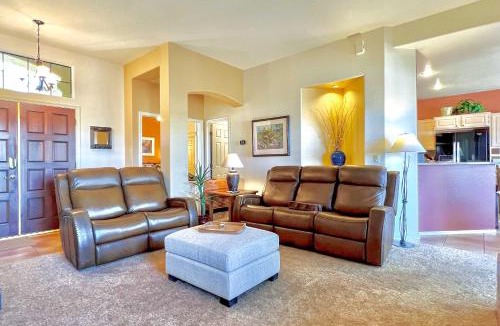El Conquistador House | Oro Valley Getaway w/Patio, BBQ & Mountain Views!