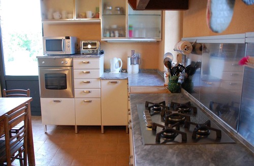 Orte House | Orte Villa for 8 with Parking