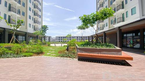 Java Apartment | Osaka Riverview PIK2 By Micky Studio 4