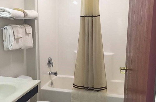 Evart Hotel | Osceola Grand Hotel