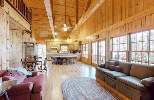 Wiley Cabin | Osprey Landing Retreat