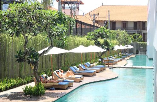Legian Kaja Hotel | Ossotel Legian