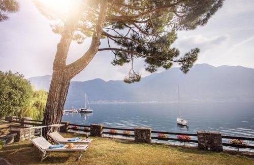 Ossuccio Villa | OSSUCCIO PRIVATE POOL VILLA ON THE LAKE-by Italian Apartments