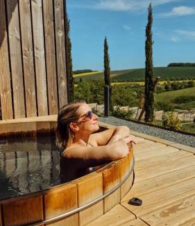 Saint-Mards-en-Othe Villa | Ostara Ecolodge