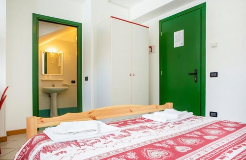 Valbondione Hotel | Ostello Casa Corti