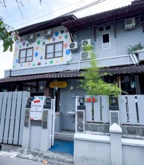 Yogyakarta Hostel | OstiC House