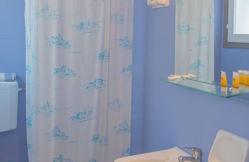 Gavrio Hotel | Ostria Hotel