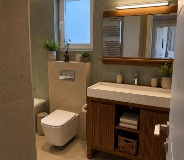 Thermaikos Apartment | Ostria Sea View Maisonette # 5 Separate Bedrooms