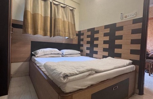 Park Street Apartment | Ostro Inn 1BHK Service Apartment Shakespeare Sarani