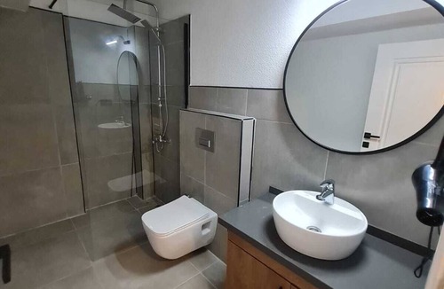 Akyaka City Center Hotel | Otel Arın