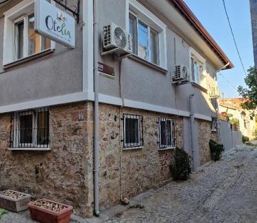 Ayvalik City Center House | OTELIA PANSIYON
