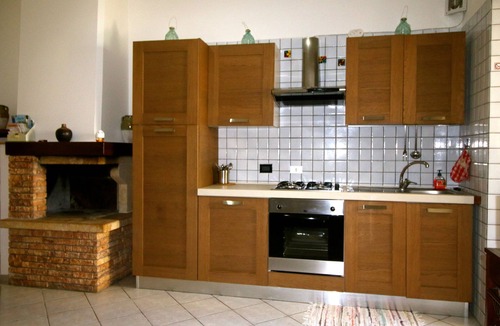 Otranto Apartment | Otranto holiday home with three bedrooms and only a two minute walk to the beach