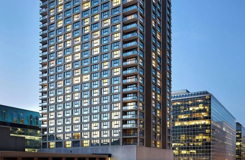 Byward Market - Parliament Hill Hotel | Ottawa Marriott Hotel