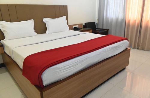 Jalgaon Hotel | Our accommodations at HOTEL PRITAM PARK are the ideal home away from home.