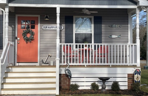 Issue House | Our Happy Place in Colonial Beach