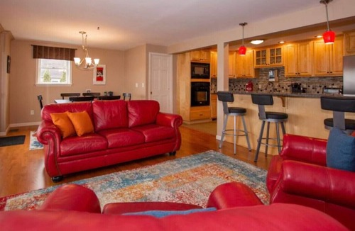 Geneseo House | Our Happy Place