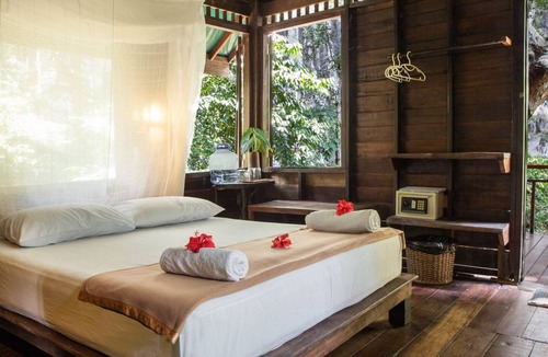 Khlong Sok Hotel | Our Jungle House