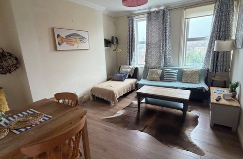 St Leonards-On-Sea Apartment | Out look central location by the sea