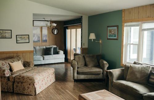 Bayfield House | Outbounder