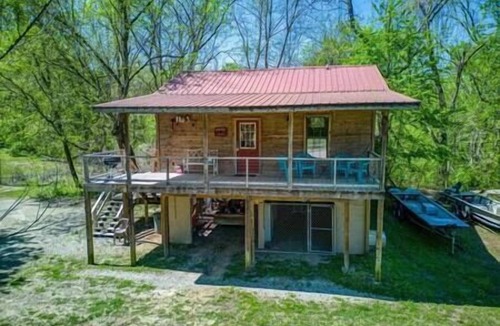 Norfork Cabin | Outdoor Adventure Cabin, 2BR w/HOT TUB