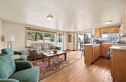 Hamilton House | Outdoor adventures all around this comfy home with stunning views prime location