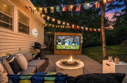 Kansas City House | Outdoor Cinema Fire Pit Grill Board Games