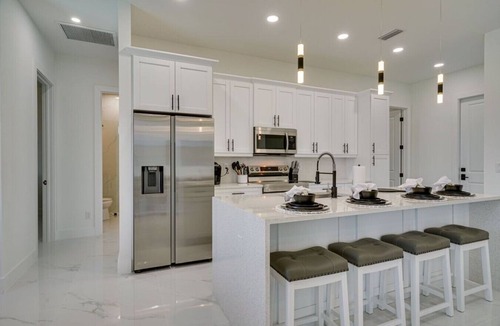 Diplomat House | Outdoor Kitchen Gameroom Pool King Suite