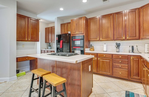 Stone Mountain House | Outdoor Kitchen! Spacious Stone Mountain Retreat