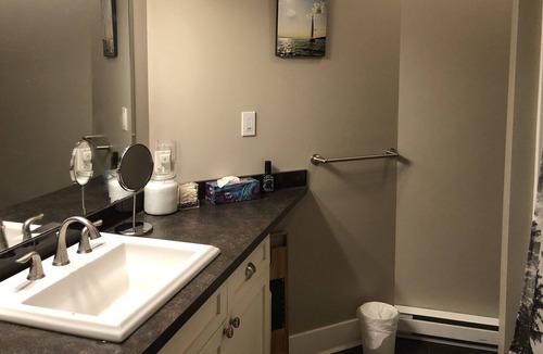 Powell River House | Outdoor space, a view, and pet friendly!