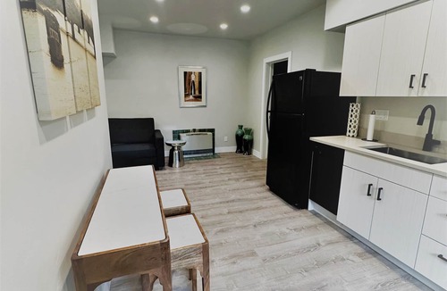 Ouray Hotel | Outlaw Inn Unit 3. MODERN, newly remodeled unit, STEPS from Main Street!