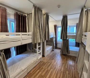 Ngu Hanh Son Hotel | OUTPOST Bar & Hostel
