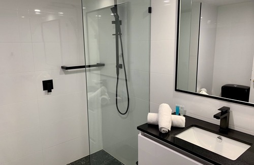 Miami Hotel | Outrigger Burleigh