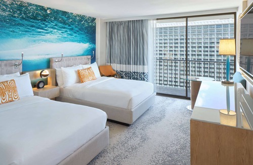 Waikiki Hotel | OUTRIGGER Waikiki Beachcomber Hotel