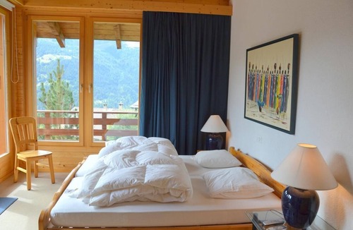 Saint-Luc Apartment | Outside : luxury modern apartment on top floor of a chalet, for 6-8 persons, balcony-terrace, beauti