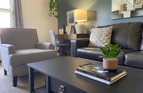 St. Joseph House | Outstanding 2-Bedroom Property. Great Location & Lots of Amenities