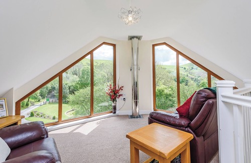 Caersws Ski Chalet | Outstanding open plan two storey lodge.