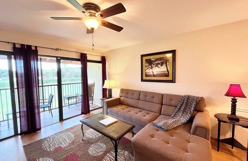 Fort Pierce Condo | OV 925 Golf Course View Condo-Paradise Vacation Rental in Ocean Village