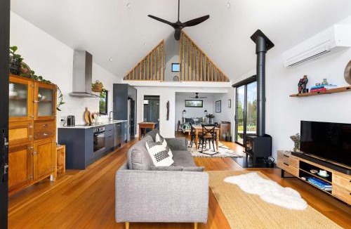 Wattle Bank House | Ovata - Country to Coast