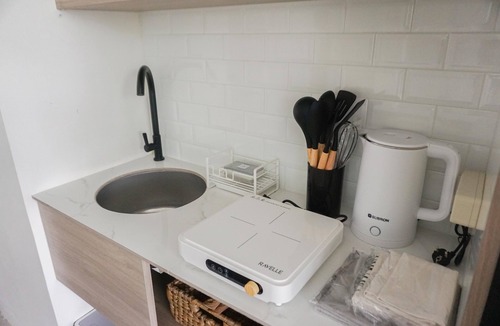 Ciumbuleuit Villa | Over Easy Apartment