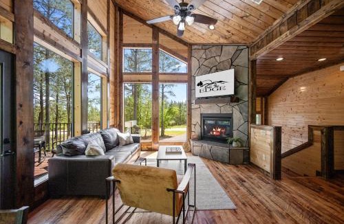 Broken Bow House | Over The Edge