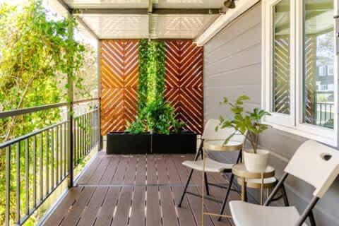 Plumpton Apartment | Overlooking a Park - A sunny escape