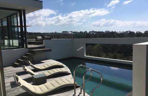 Seignosse Villa | Overlooking the golf course, exceptional villa with views of the Pyrenees and the ocean