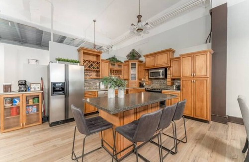 Mitchell Apartment | Overnight Event Venue & Loft in downtown Mitchell