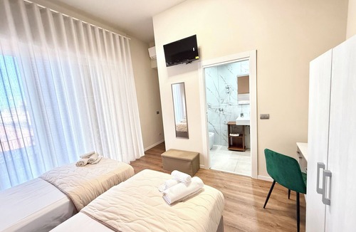 Picanello-Ognina-Barriera-Canalicchio Bed & Breakfast | OVIDIO B&B
