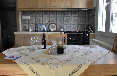 Ovrios House | Ovrios Triple Studio